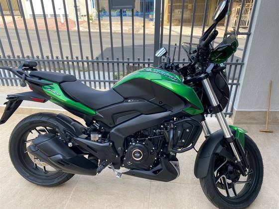 BAJAJ DOMINAR 400 BAJAJ DOMINAR 400